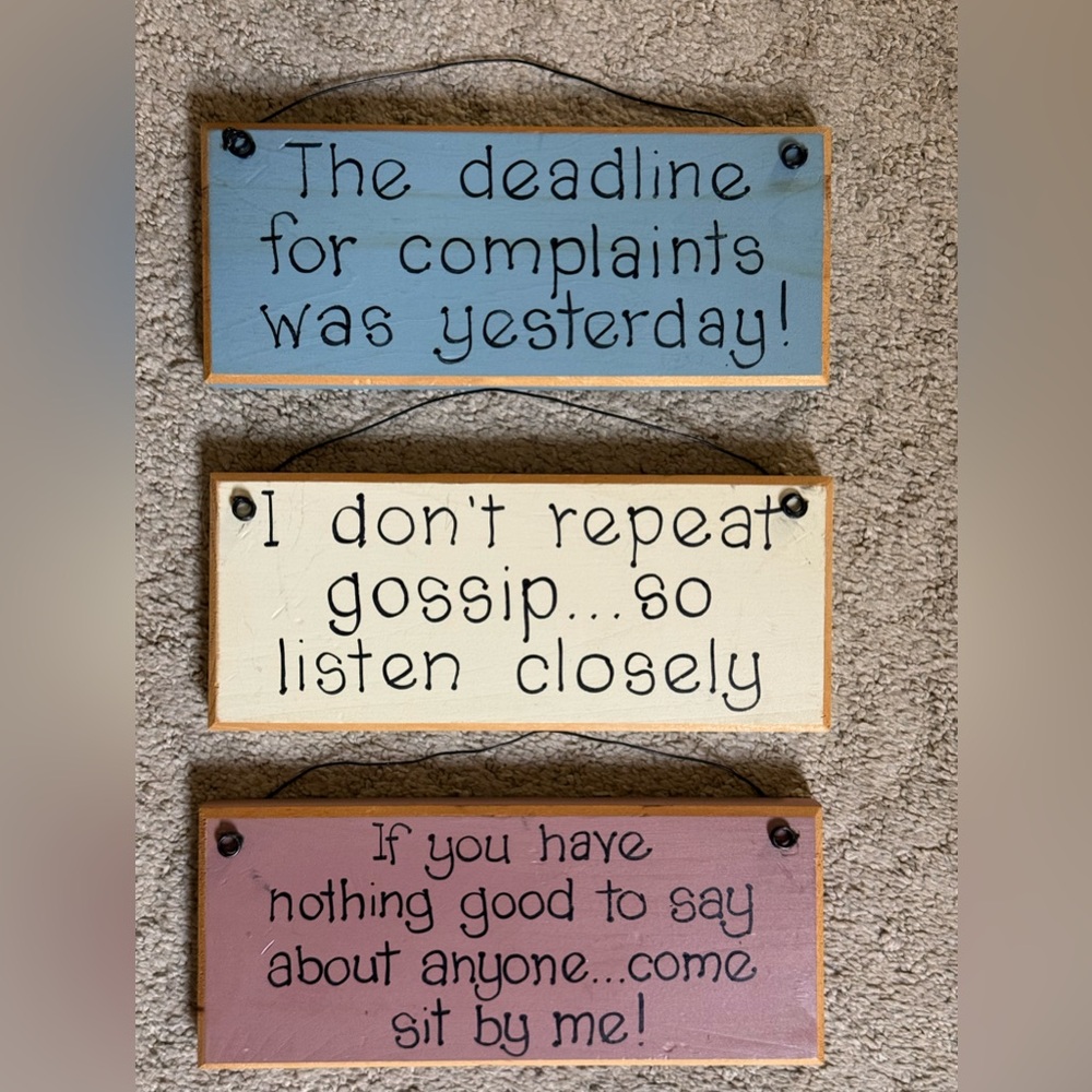 🦅Set of 3 Wooden Humorous Wall Signs - Blue, Cream, Mauve